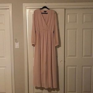 LuLu’s long sleeve pink maxi dress